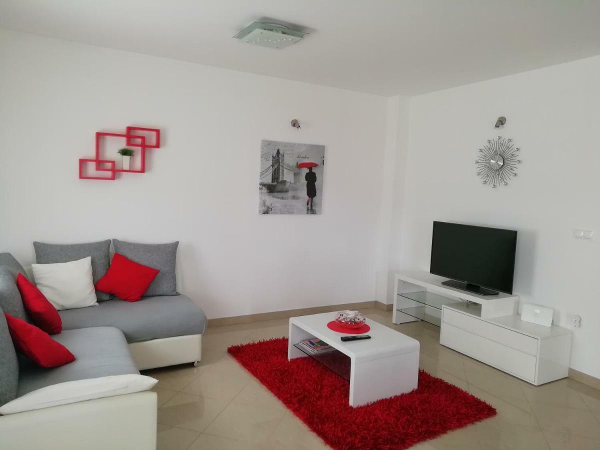 Apartment Bingo Trogir Exteriör bild
